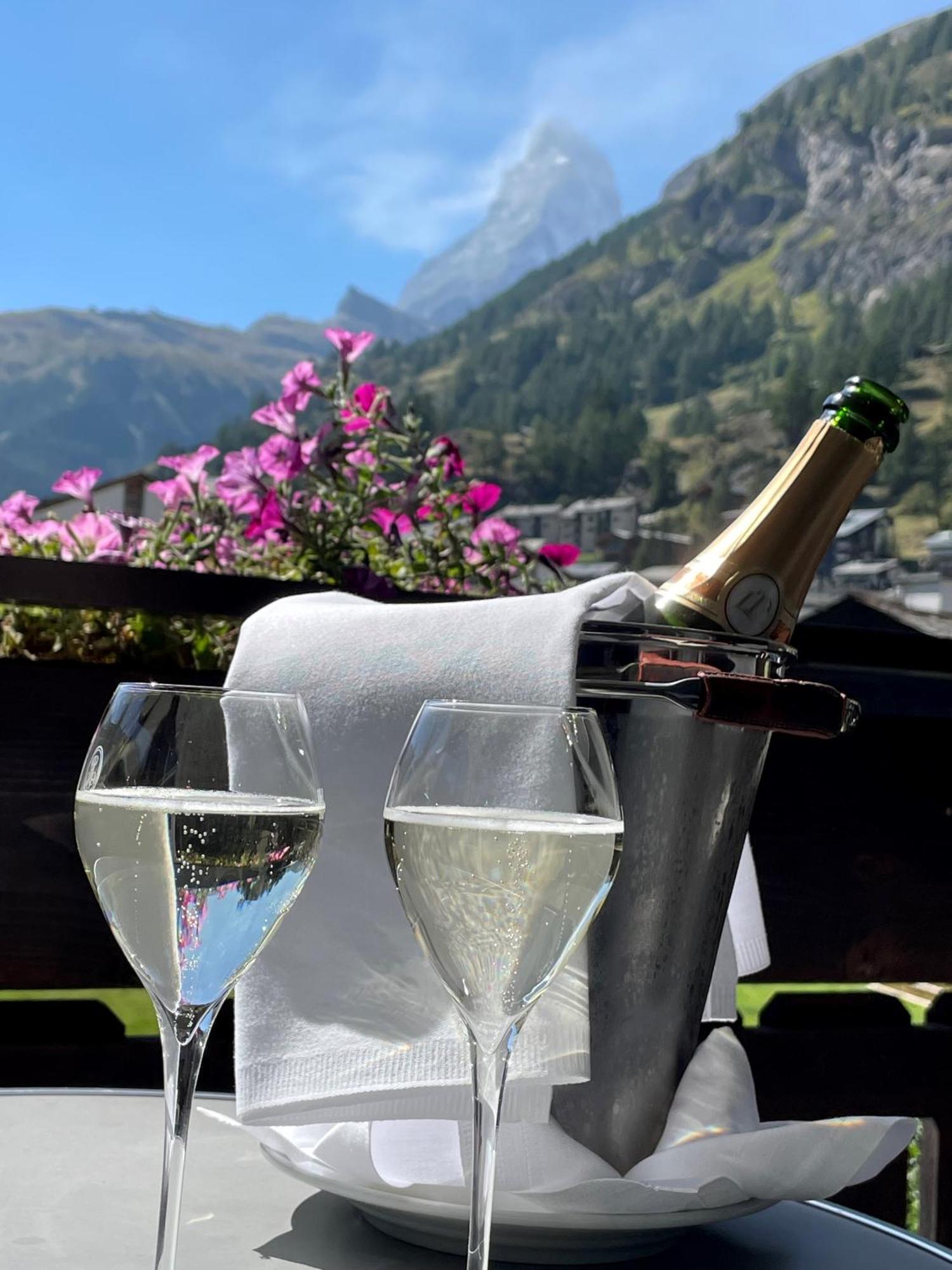 Mirabeau Etoile Zermatt Exterior foto